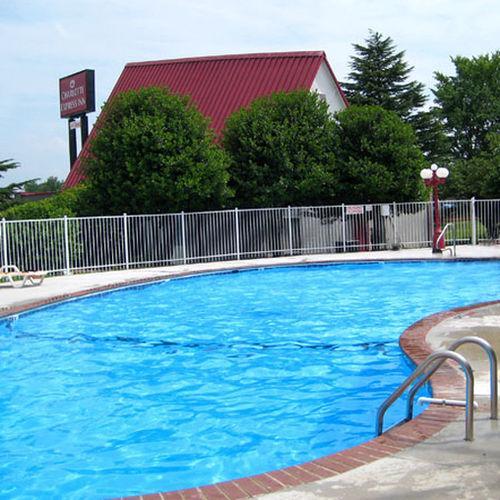 Charlotte Express Inn Servizi foto